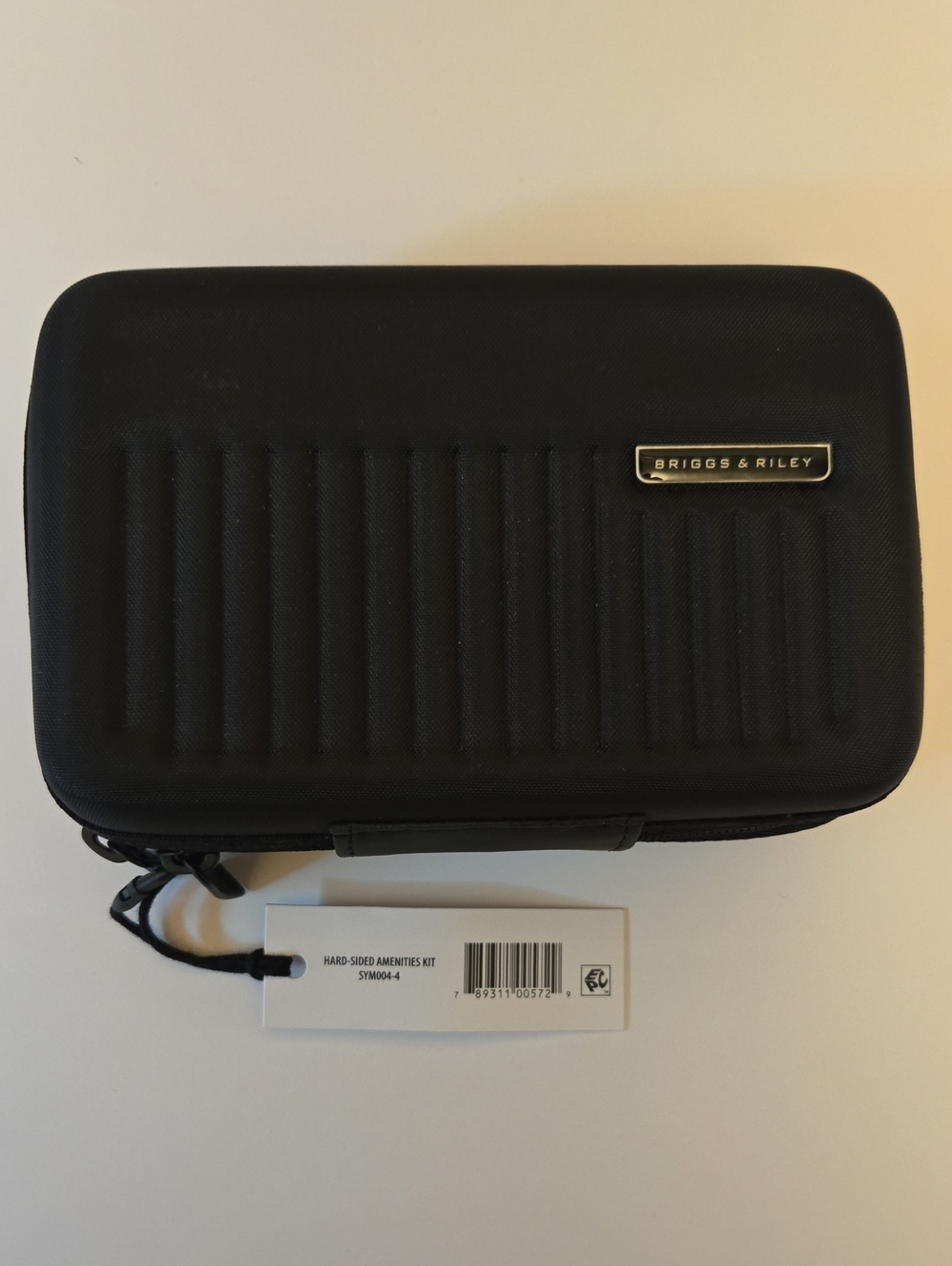 Briggs & Riley Black Ribbed Travel Case